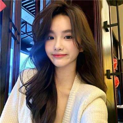 闪婚后，亿万千金身份藏不住了